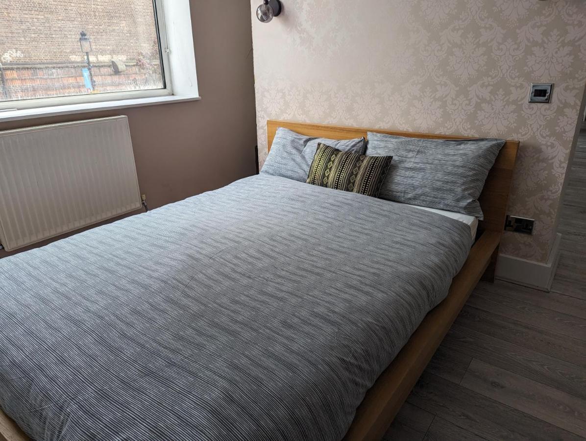 Апартаменты Flat In Camden Town Лондон