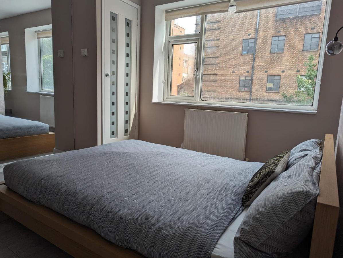 Апартаменты Flat In Camden Town